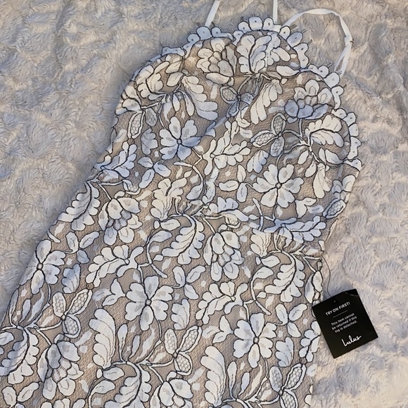 Lulus lace dress NWT - Picture 4 of 6